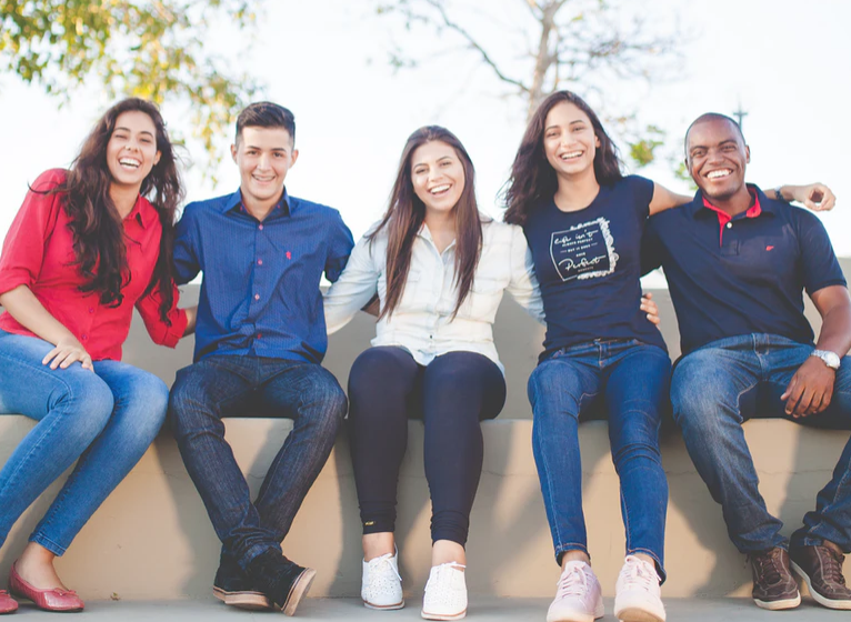 group of students sitting together, mentor programs